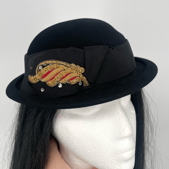 Vintage MCM Black Fur Felt Bowler Hat With Gold Appliqué & Rhinestones - Picture 2 of 14